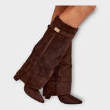 Botas Altas com Design Elegante