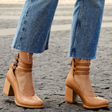 Casilda | Sandálias lisas com tira no tornozelo e sola grossa