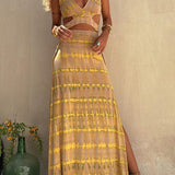 Bianca – Vestido com Design Ousado e Decote Profundo