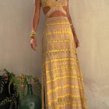 Bianca – Vestido com Design Ousado e Decote Profundo