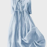 Vestido com Gola Elegante