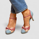 Bellarosa | Sandálias coloridas com nó e tiras, com biqueira redonda